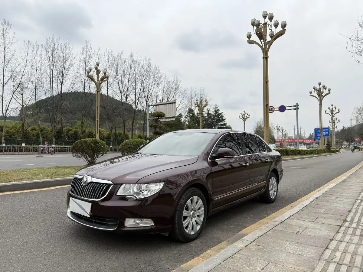 2012 Skoda Superb 1.8T 160HP L4 6AT
