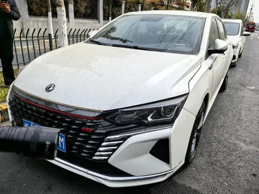 2021 DongFeng Aeolus YiXuan MAX 1.5T 190HP L4 7DCT