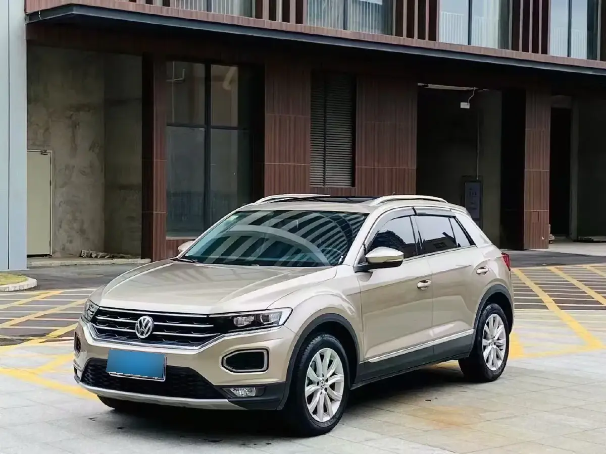 2020 Volkswagen T-Roc 1.4T 131HP L4 7DCT