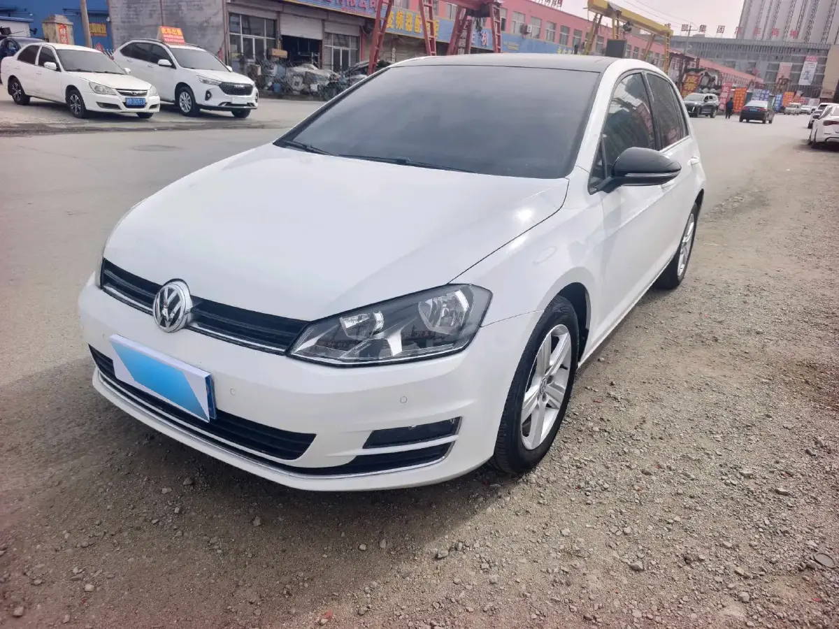 2017 Volkswagen Golf 1.6L 110HP L4 6AT