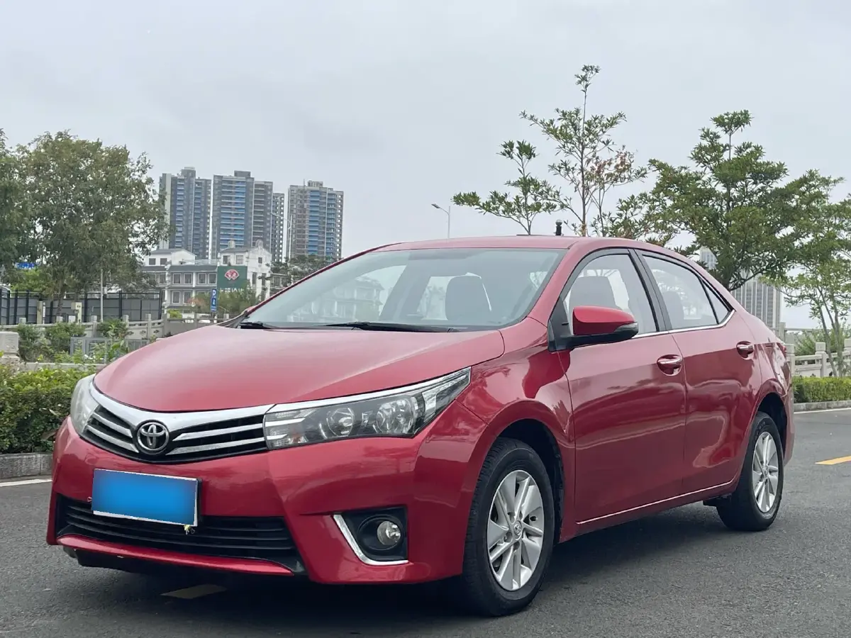 2014 Toyota Corolla 1.6L 122HP L4 CVT