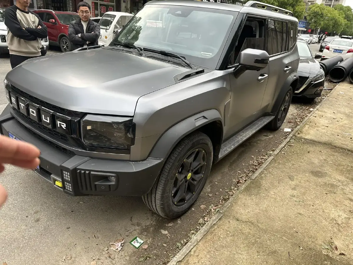 2023 Jetour Traveller 2.0T 254HP L4 7DCT