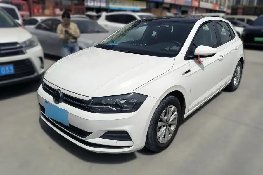 2021 Volkswagen Polo 1.5L 113HP L4 6AT