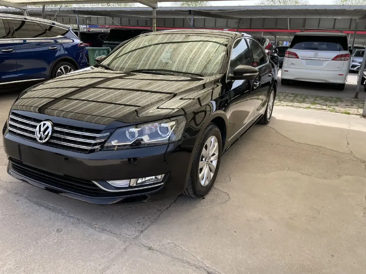 2014 Volkswagen Passat 1.8T 160HP L4 7DCT