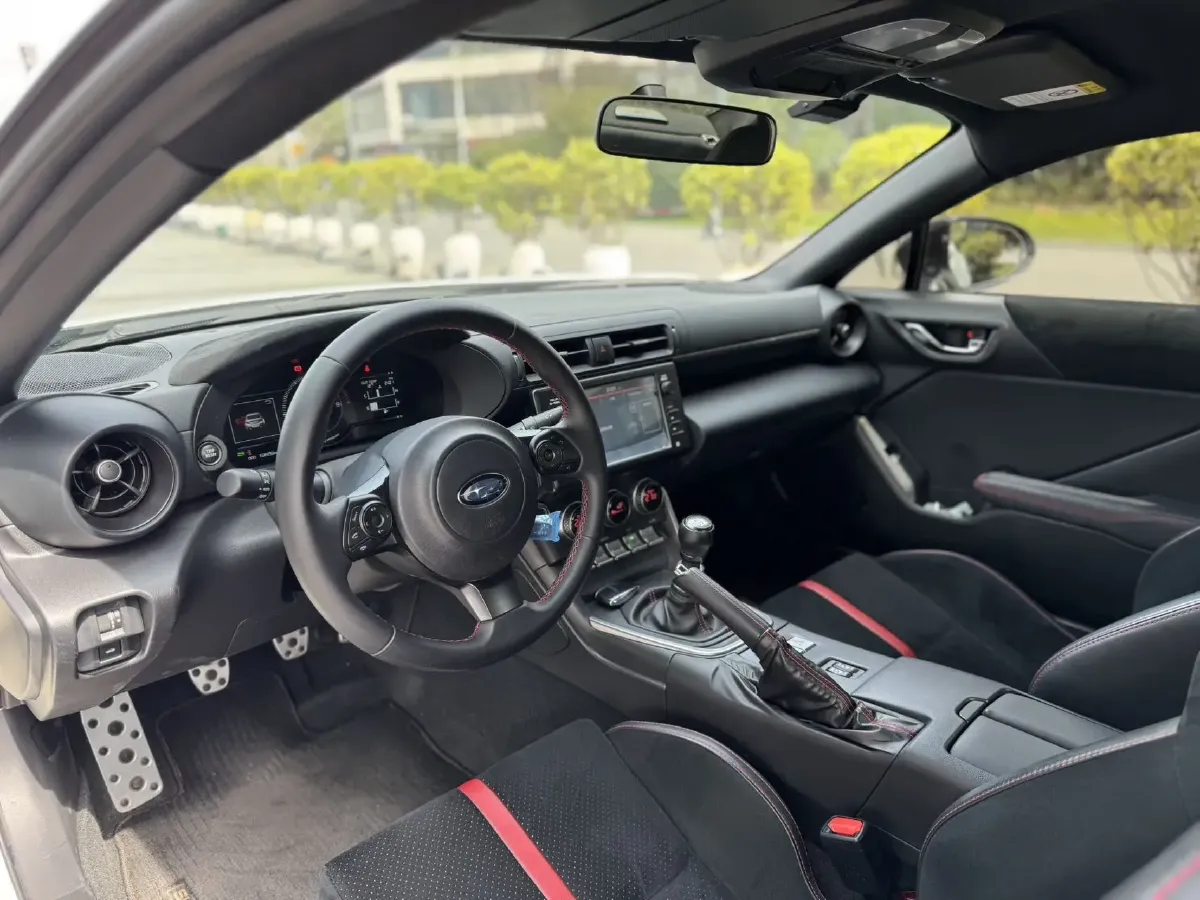 2023 Subaru BRZ 2.4L 234HP H4 6MT,autocango,china used car exporter,china ev exporter,chinese used car exporter,chinese used ev exporter