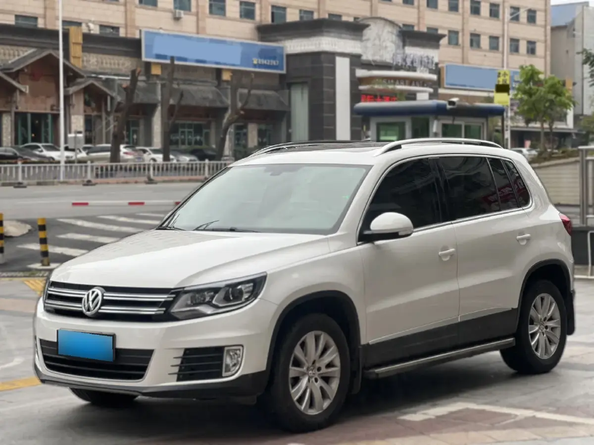2015 Volkswagen Tiguan 1.8T 160HP L4 6AT