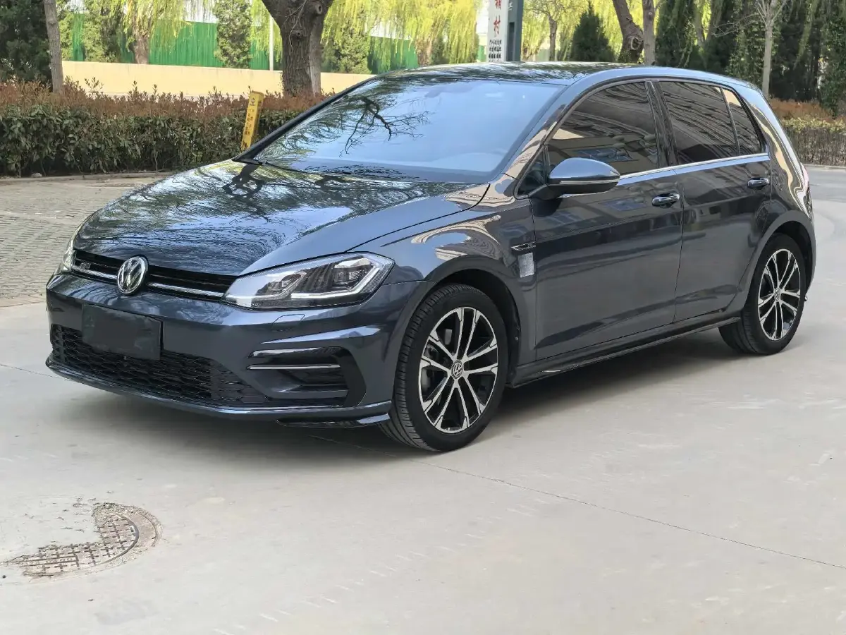 2020 Volkswagen Golf 1.4T 150HP L4 7DCT