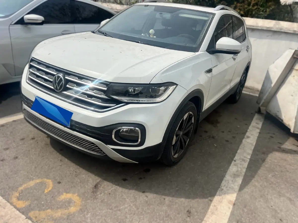 2020 Volkswagen Tacqua 1.5L 113HP L4 6AT