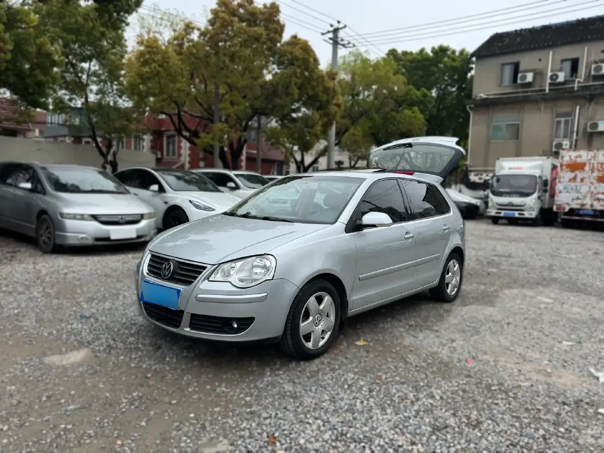 2007 Volkswagen Polo 1.6L 105HP L4 6AT
