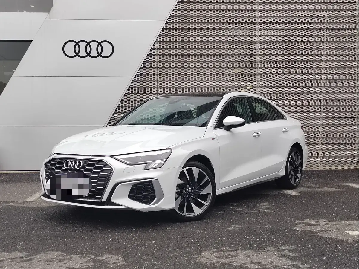 2023 Audi A3 1.4T 150HP L4 7DCT