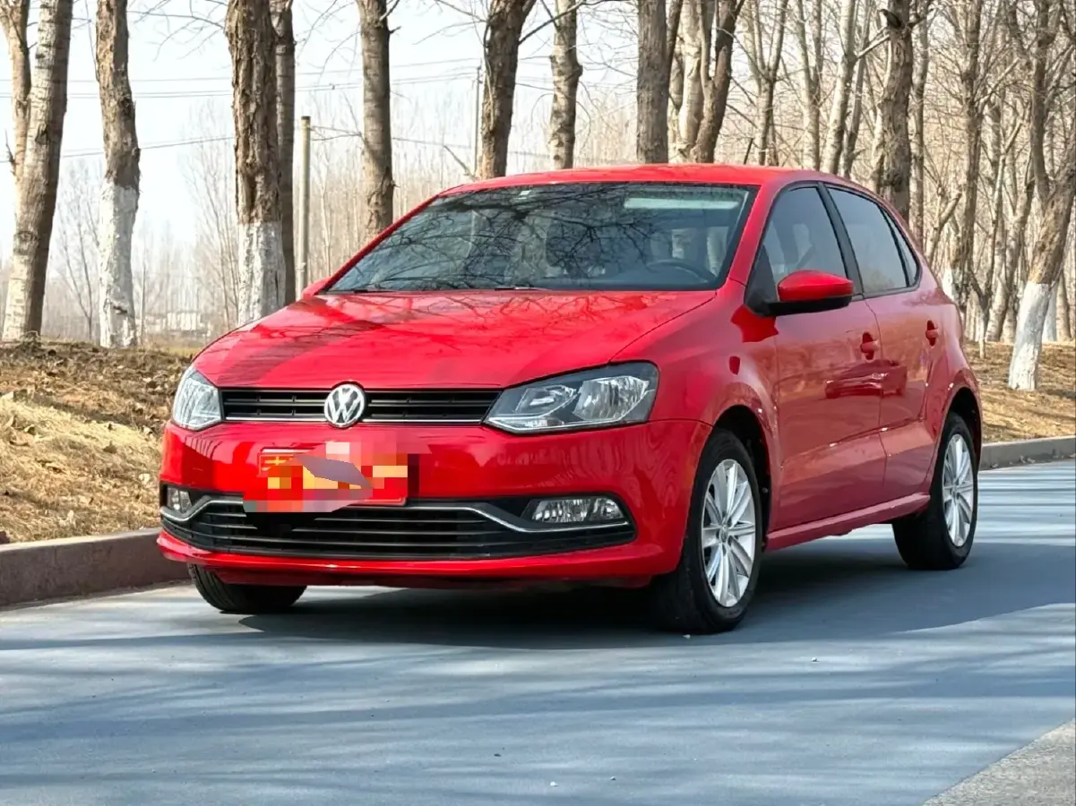 2014 Volkswagen Polo 1.6L 110HP L4 6AT