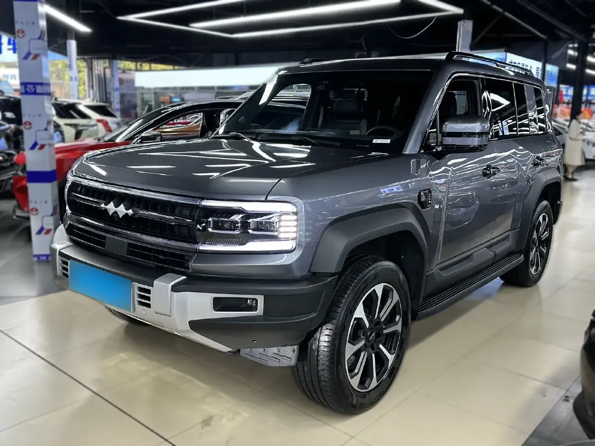 2023 FangChengBao Bao 5 1.5T 194HP L4 E-CVT PHEV 31.8KWH