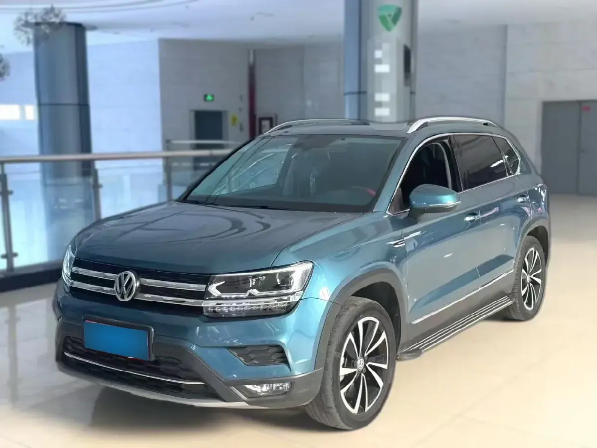 2019 Volkswagen Tharu 2.0T 186HP L4 7DCT
