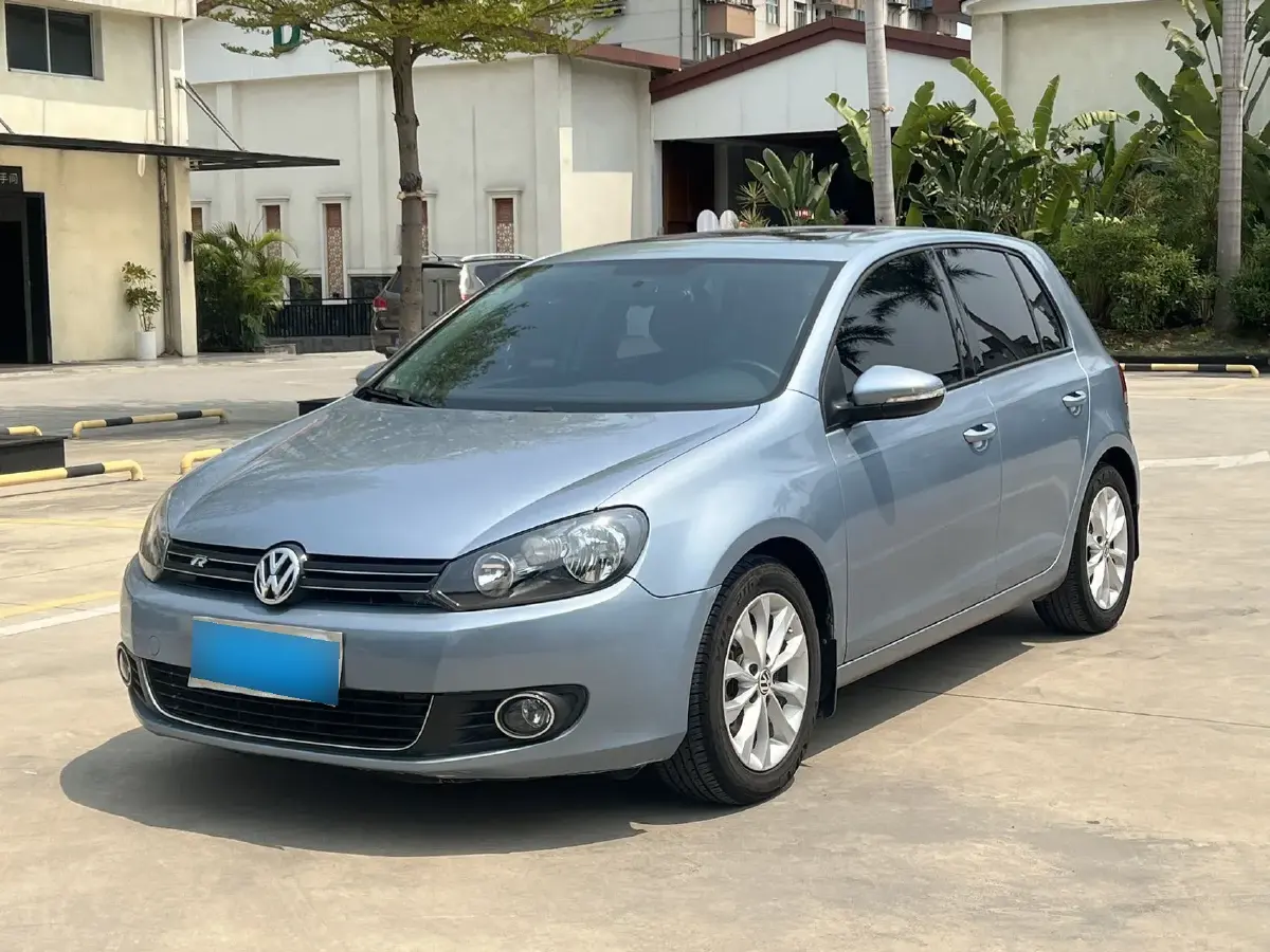 2012 Volkswagen Golf 1.4T 131HP L4 5MT