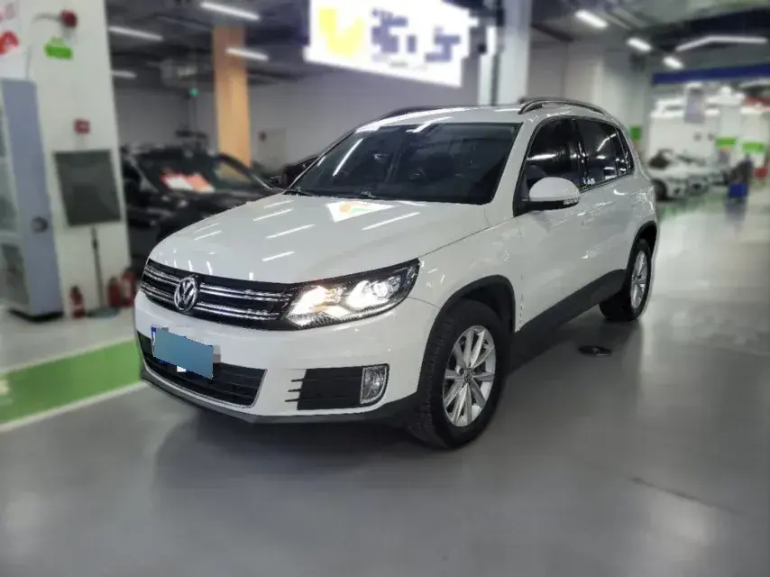 2015 Volkswagen Tiguan 1.8T 160HP L4 6AT