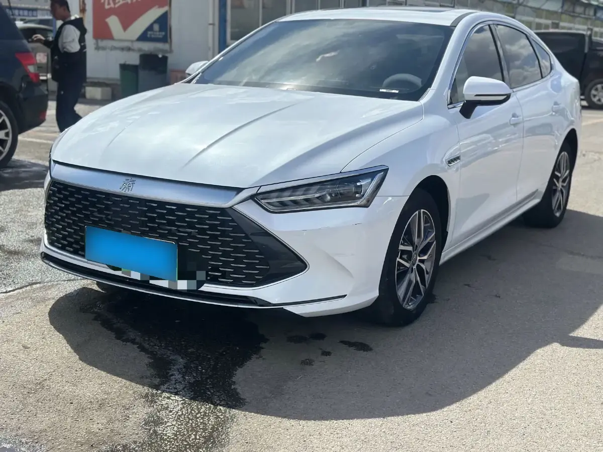 2024 BYD Qin Plus 1.5L 110HP L4 E-CVT PHEV 18.32KWH