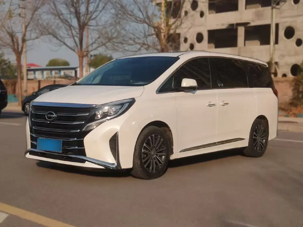 2021 GAC Trumpchi M8 2.0T 252HP L4 8AT