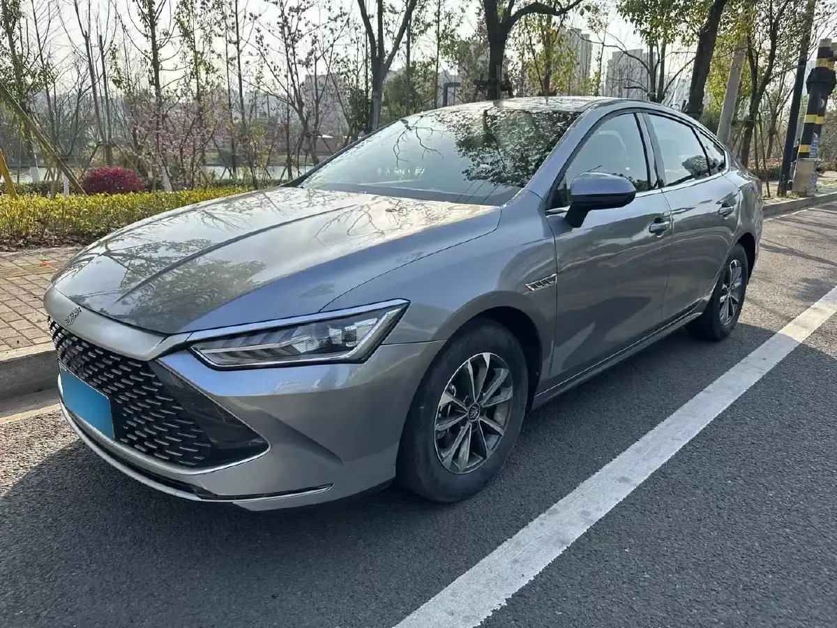 2021 BYD Qin Plus 1.5L 110HP L4 E-CVT PHEV 8.32KWH