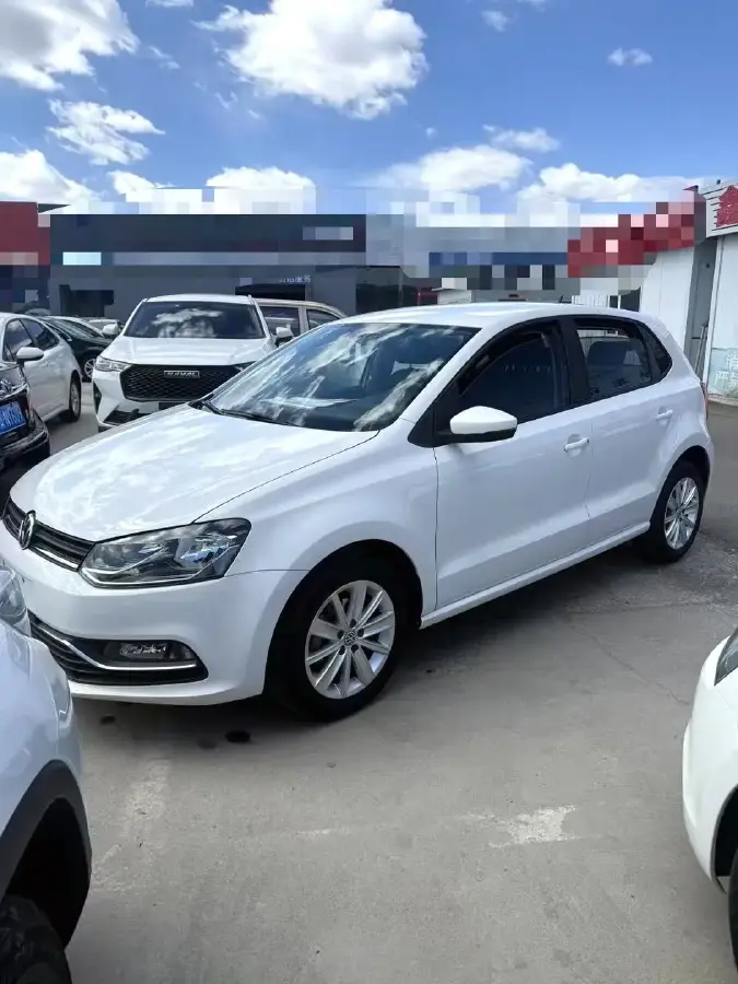 2014 Volkswagen Polo 1.6L 110HP L4 6AT