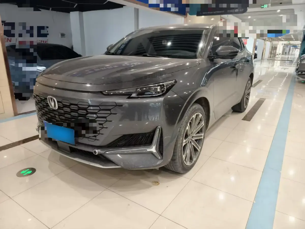 2021 ChangAn UNI-K 2.0T 233HP L4 8AT