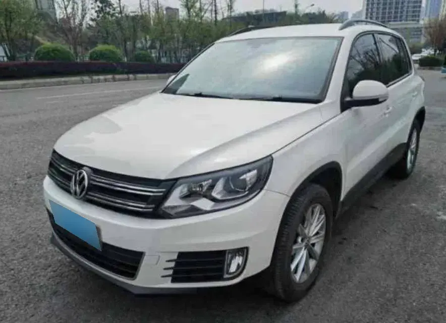 2015 Volkswagen Tiguan 1.8T 160HP L4 6AT