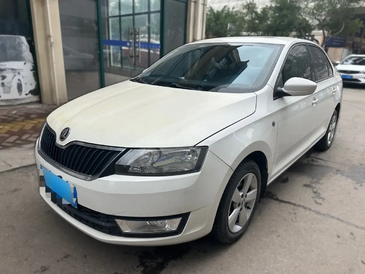 2013 Skoda Rapid 1.6L 110HP L4 6AT