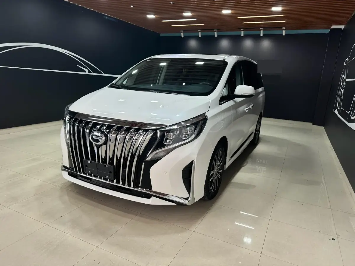 2021 GAC Trumpchi M8 2.0T 252HP L4 8AT