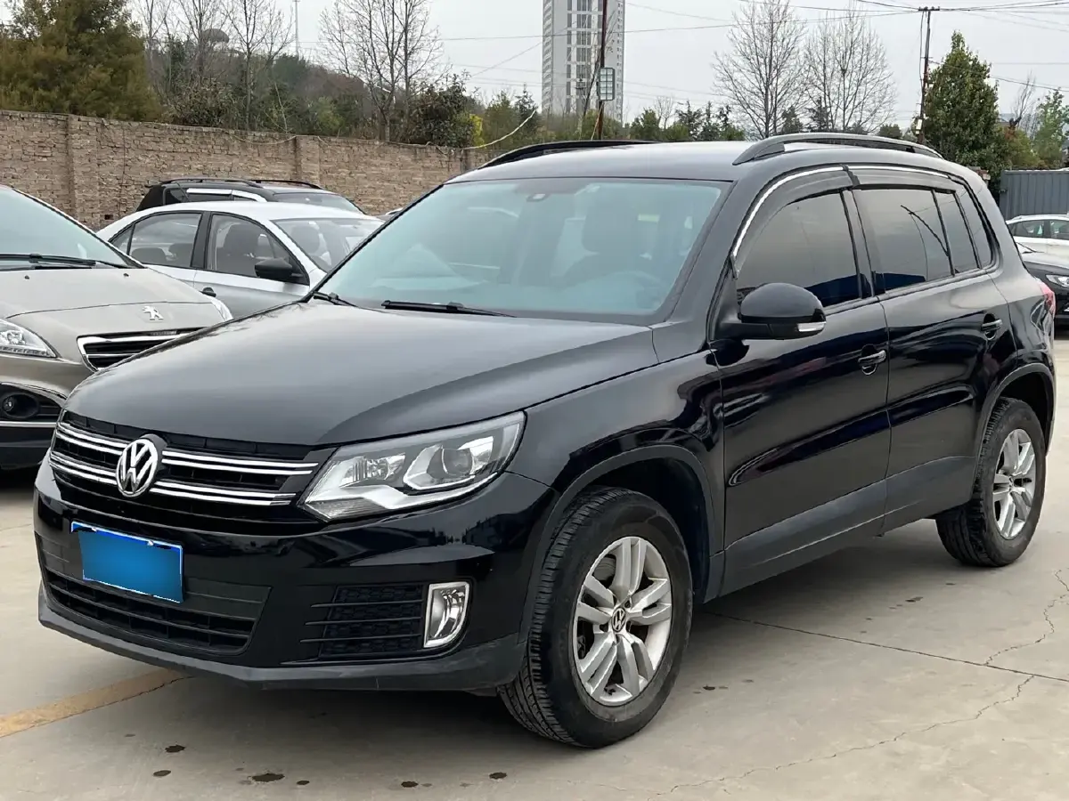 2015 Volkswagen Tiguan 1.8T 160HP L4 6MT