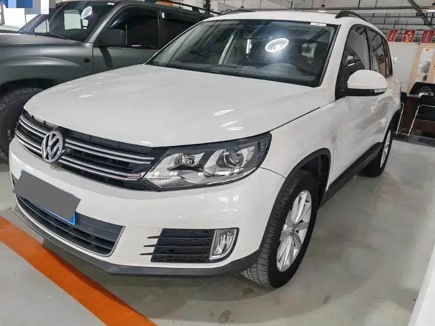 2015 Volkswagen Tiguan 1.8T 160HP L4 6AT