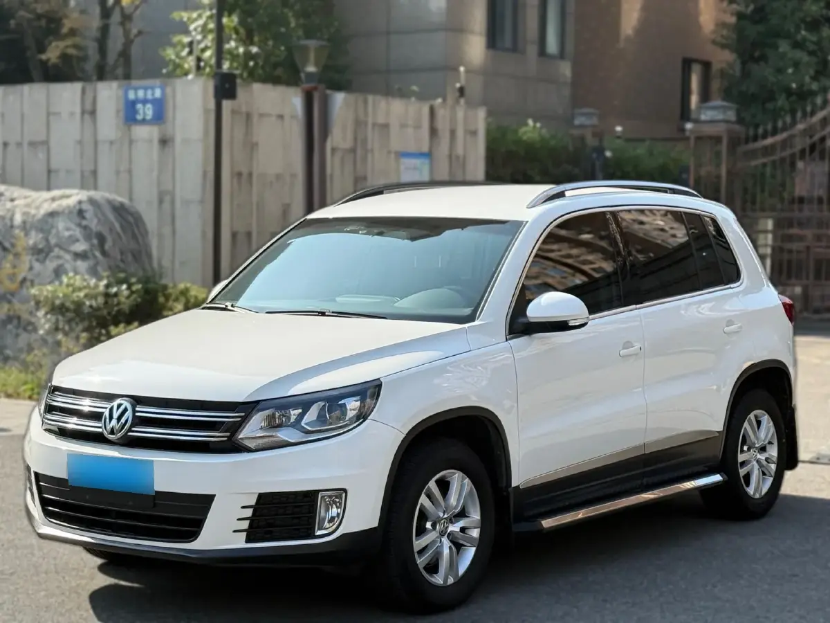 2016 Volkswagen Tiguan 1.8T 160HP L4 6MT