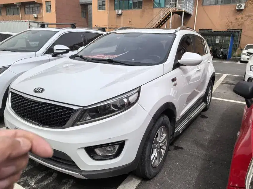 2016 Kia Sportage R 2.0L 165HP L4 6MT