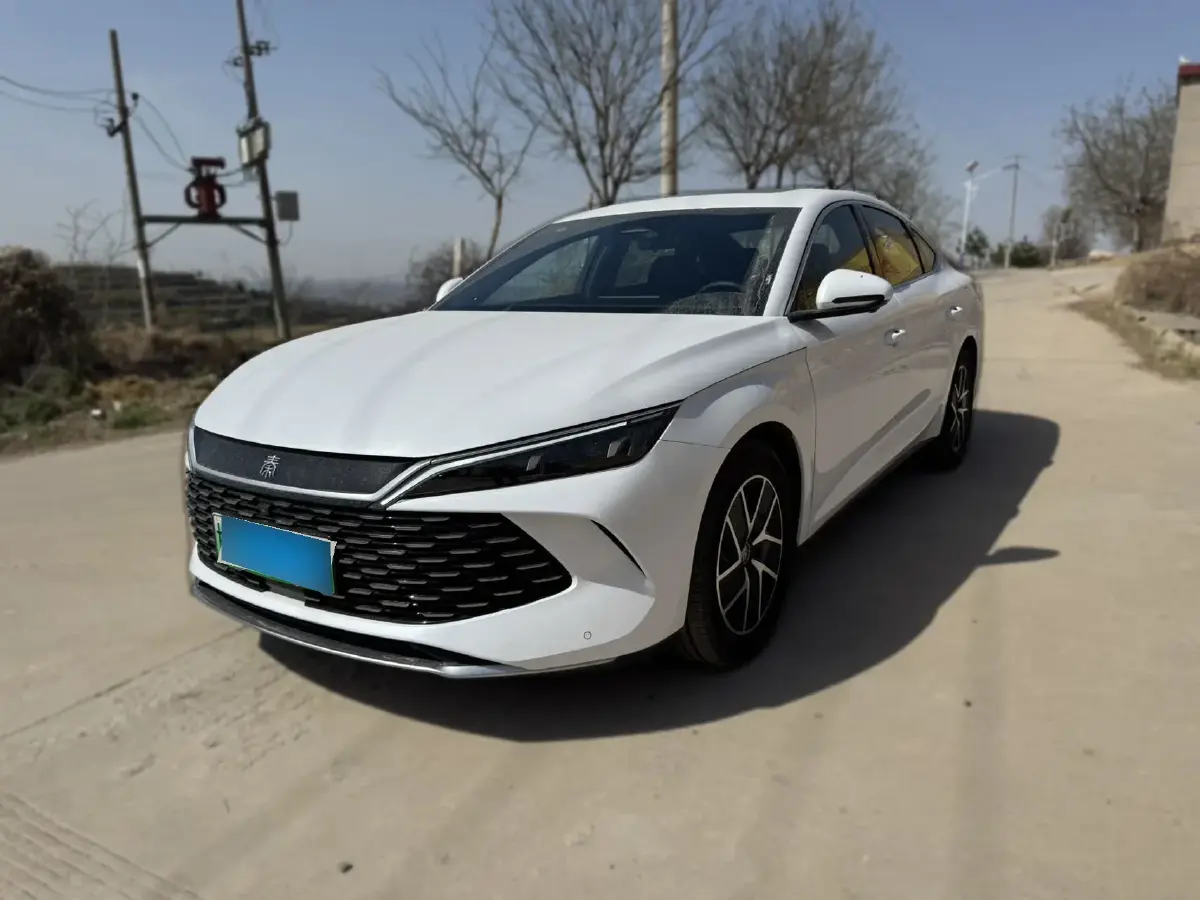 2024 BYD QinL 1.5L 101HP L4 E-CVT PHEV 15.87KWH