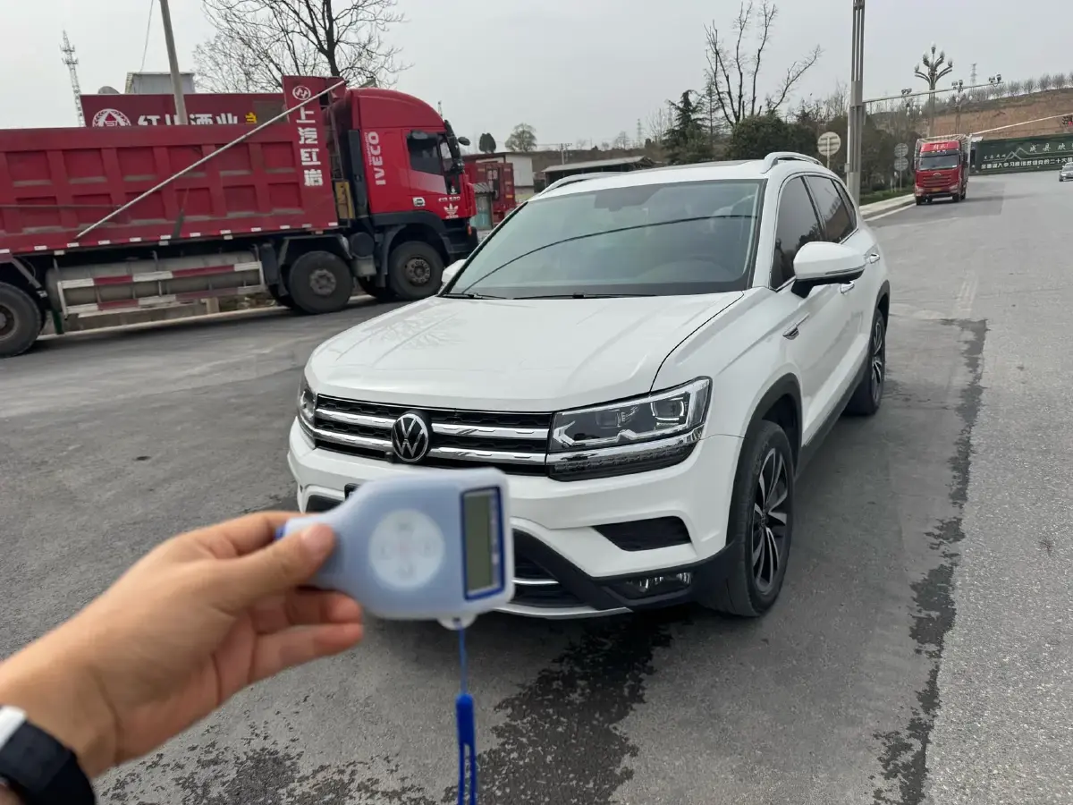 2020 Volkswagen Tharu 2.0T 186HP L4 7DCT