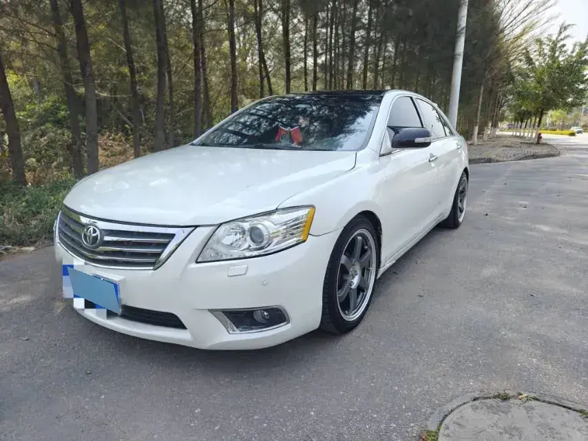 2010 Toyota Camry 2.0L 147HP L4 4AT