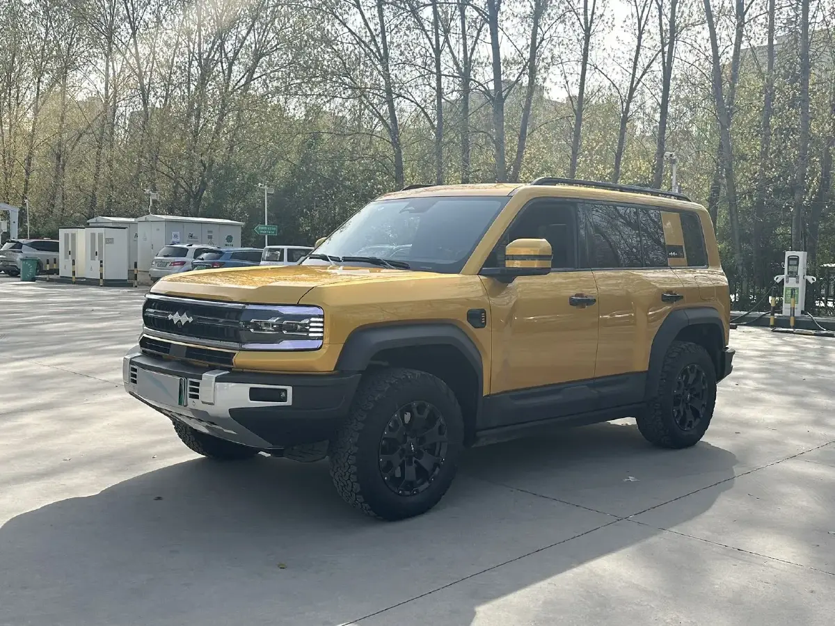 2023 FangChengBao Bao 5 1.5T 194HP L4 E-CVT PHEV 31.8KWH