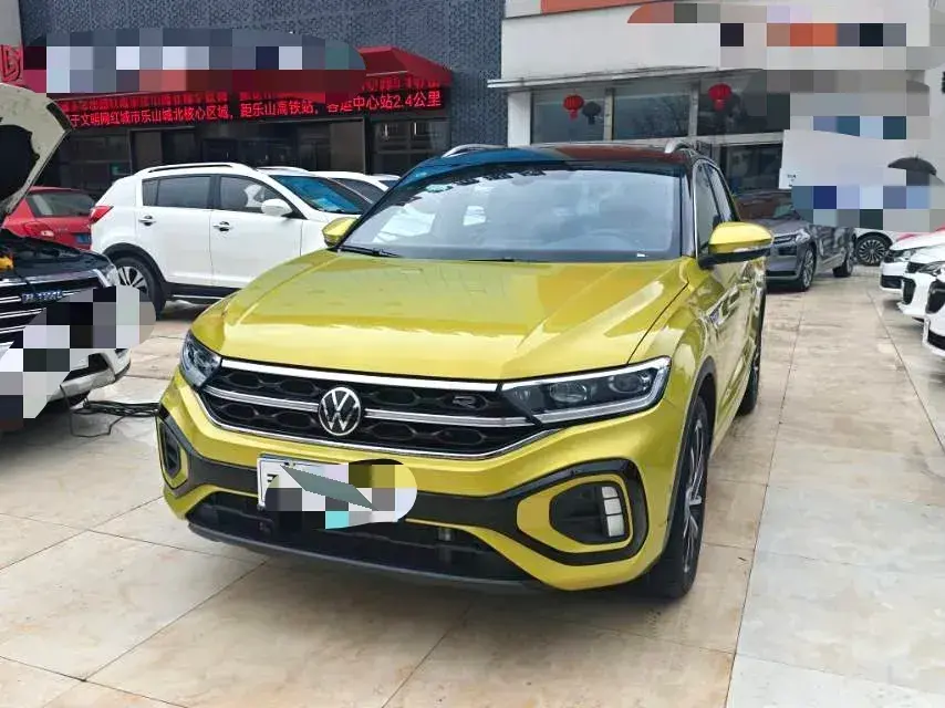 2023 Volkswagen T-Roc 1.5T 160HP L4 7DCT