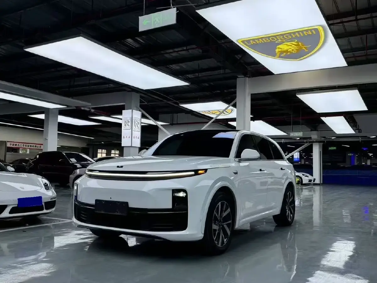 2023 Li L7 Range Extended 154HP REEV 40.9KWH