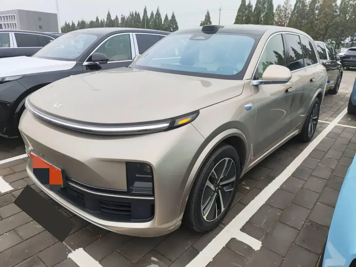 2024 Li L8 Range Extended 154HP REEV 42.8KWH