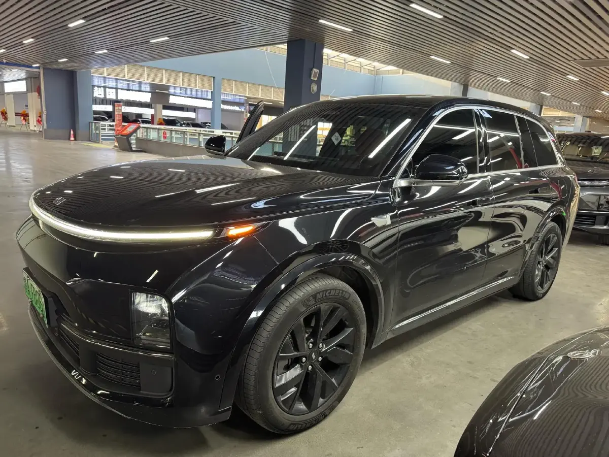 2023 Li L8 Range Extended 154HP REEV 40.9KWH