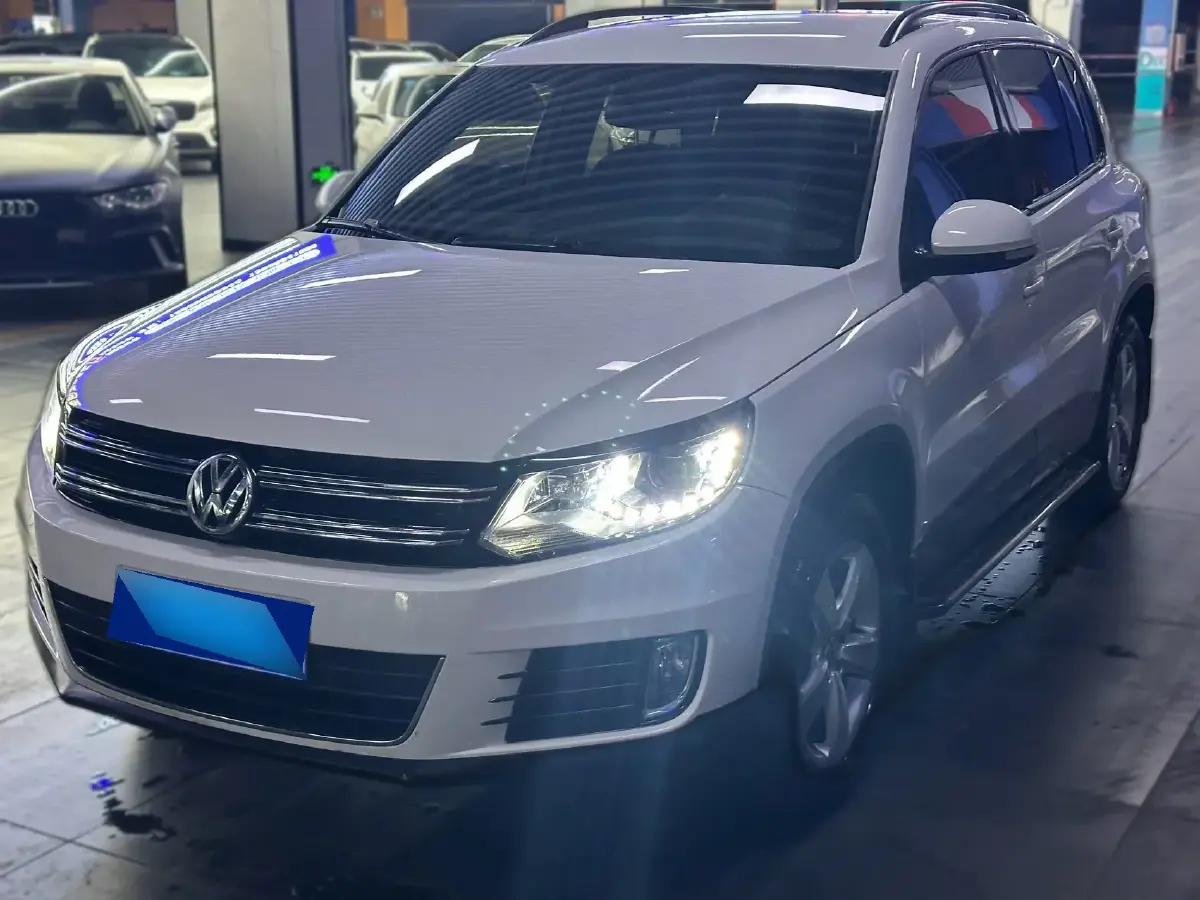 2013 Volkswagen Tiguan 1.8T 160HP L4 6AT