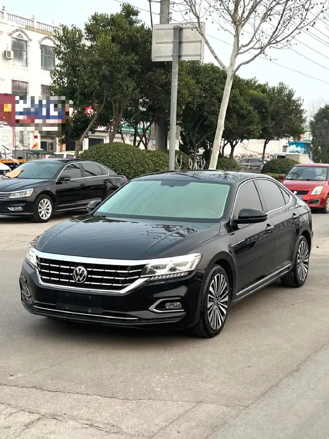 2021 Volkswagen Passat 2.0T 186HP L4 7DCT