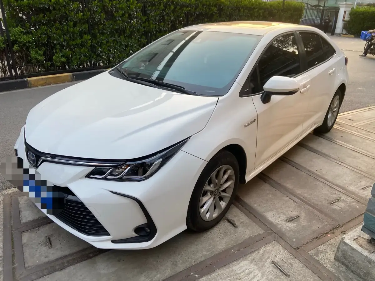 2021 Toyota Corolla 1.8L 98HP L4 E-CVT Hybrid