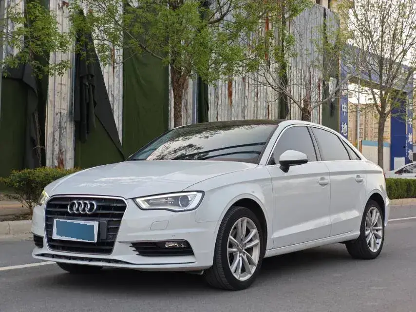 2016 Audi A3 1.4T 150HP L4 7DCT
