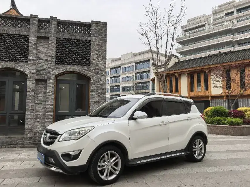 2015 ChangAn CS35 1.6L 125HP L4 5MT