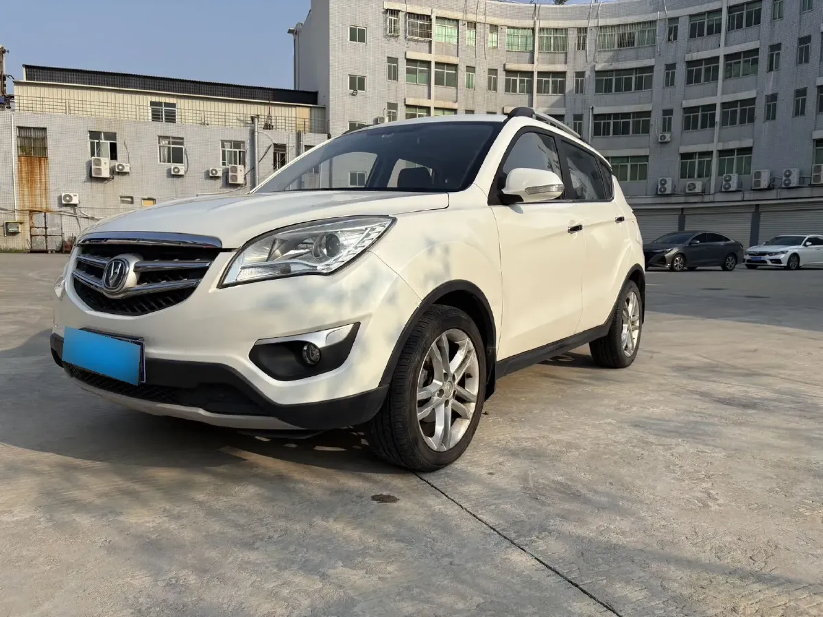 2015 ChangAn CS35 1.6L 125HP L4 5MT,autocango,china used car exporter,china ev exporter,chinese used car exporter,chinese used ev exporter