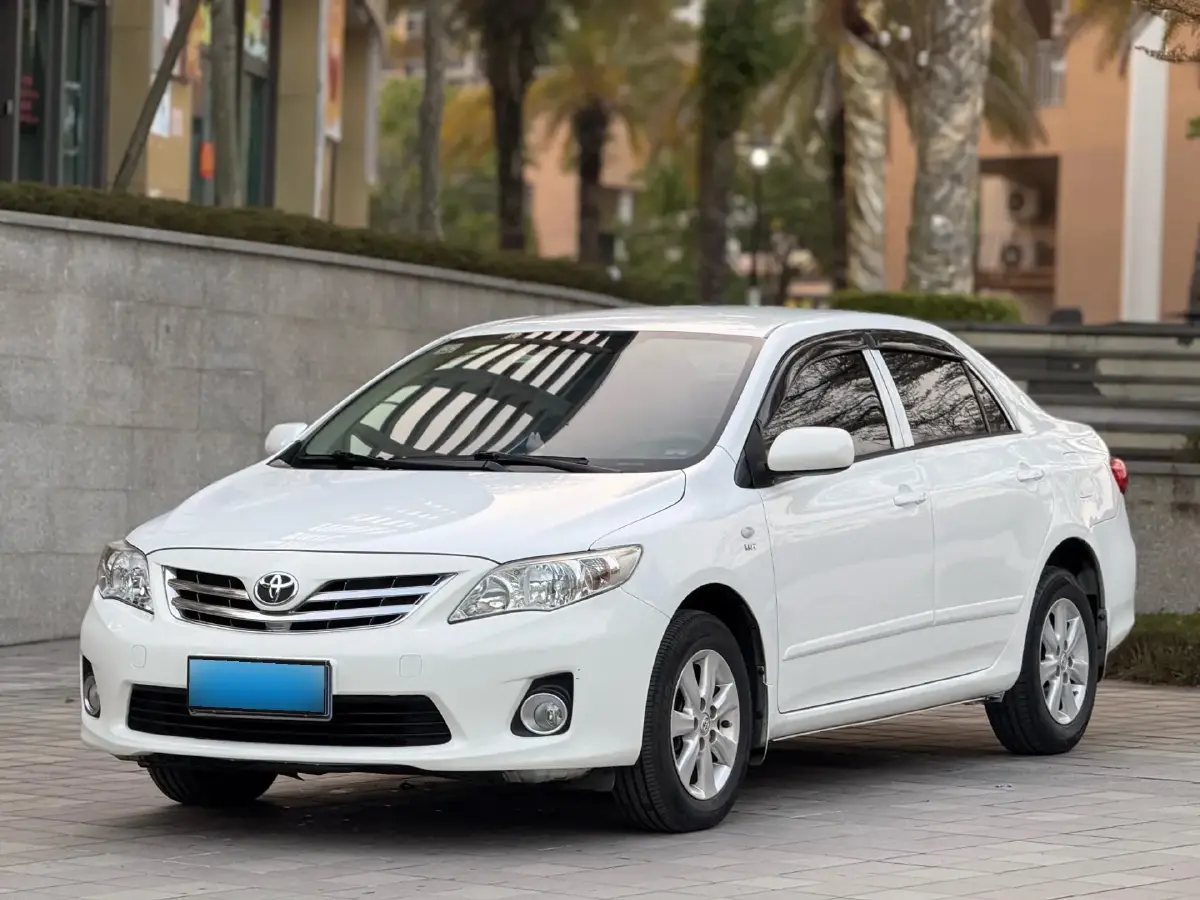 2011 Toyota Corolla 1.6L 122HP L4 4AT