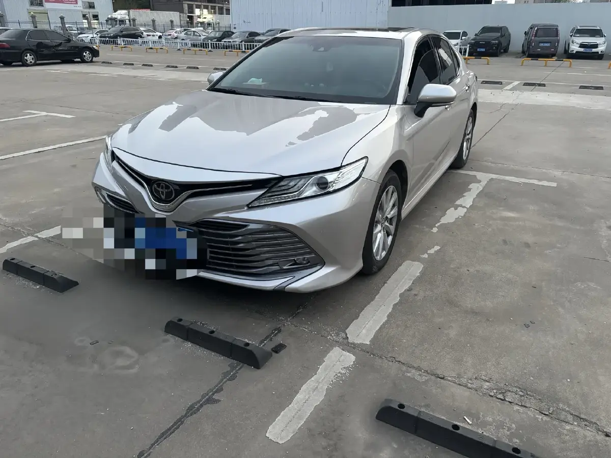 2019 Toyota Camry 2.0L 178HP L4 CVT