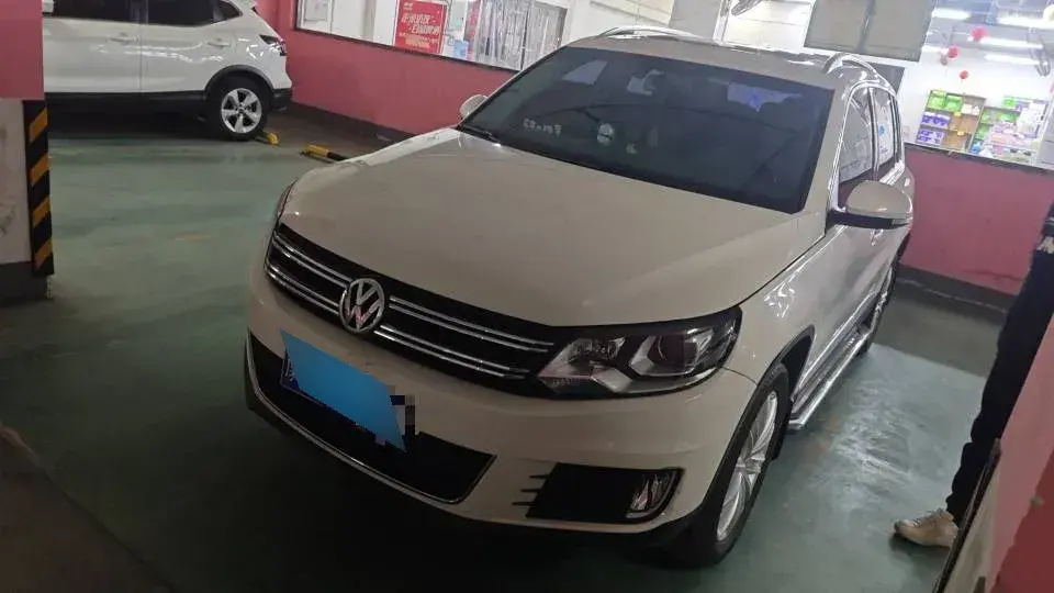 2013 Volkswagen Tiguan 1.8T 160HP L4 6AT