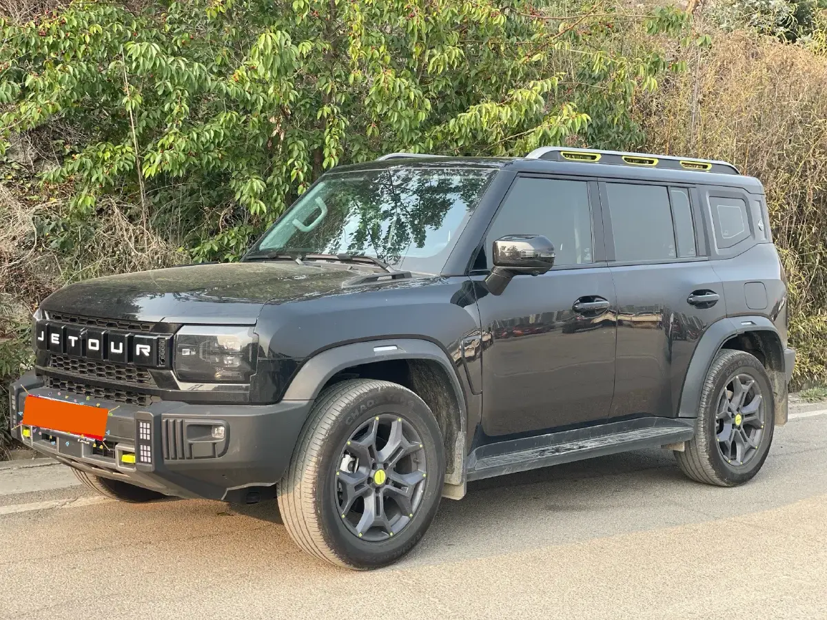 2023 Jetour Traveller 2.0T 254HP L4 8AT