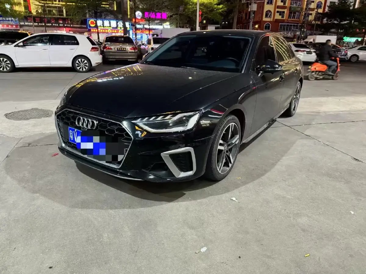 2020 Audi A4L 2.0T 190HP L4 7DCT